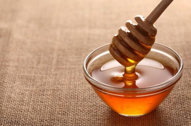 Mengkonsumsi madu merangsang fungsi seksual pria